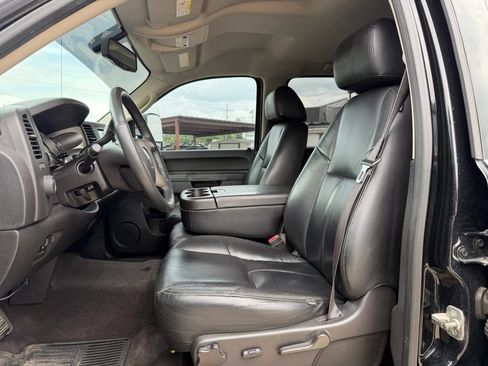 Used 2014 GMC Sierra 2500 SLE w/ HD SLE Premium Package AWD/4WD image 11