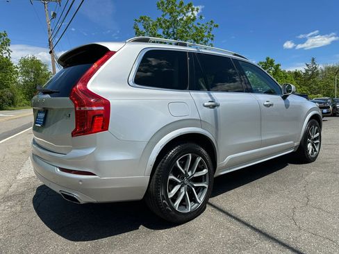 Used 2019 Volvo XC90 T6 Momentum w/ Protection Package AWD/4WD image 6