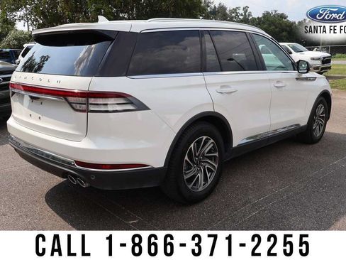Used 2022 Lincoln Aviator 2WD w/ Elements Package image 6