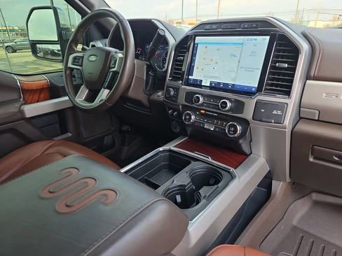Used 2022 Ford F250 King Ranch w/ King Ranch Ultimate Package image 16