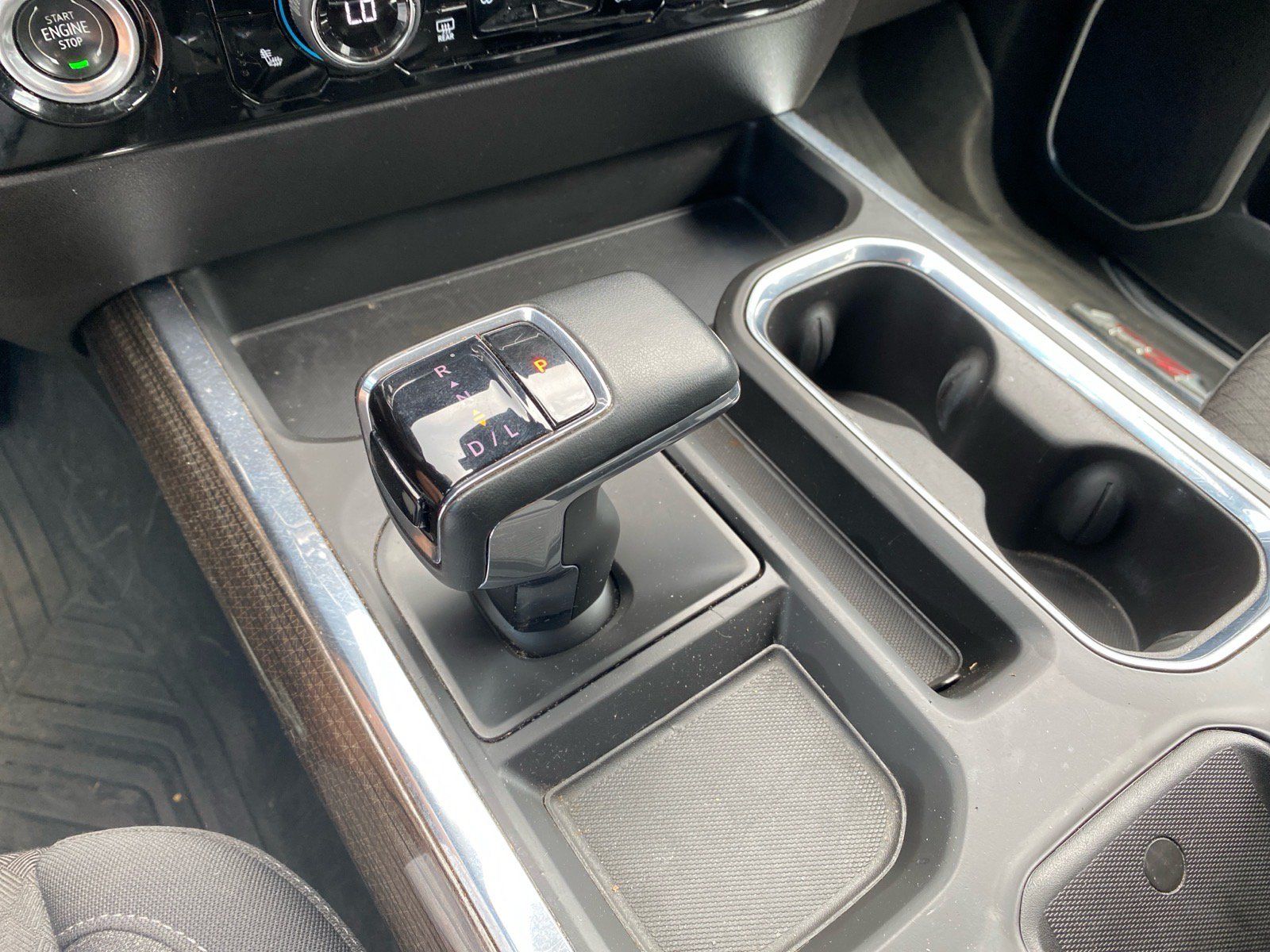 Used 2024 Chevrolet Silverado 1500 LT AWD/4WD image 12