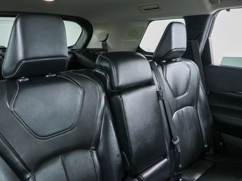 Used 2023 INFINITI QX60 Luxe w/ Cargo Package FWD image 29