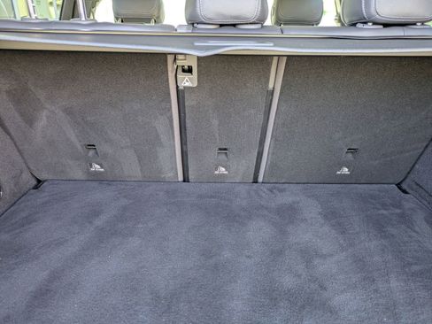 Used 2022 Mercedes-Benz GLC 300 GLC 300 image 8