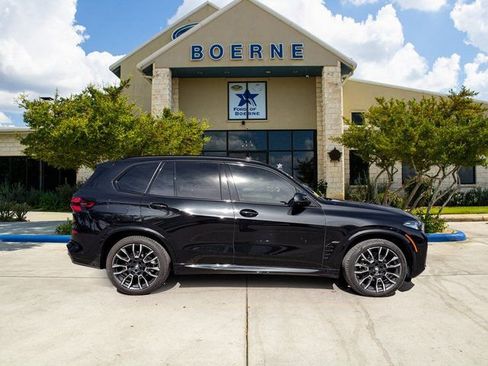 Used 2024 BMW X5 xDrive40i w/ M Sport Package image 6