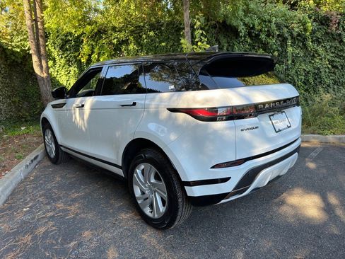 Used 2023 Land Rover Range Rover Evoque R-Dynamic S image 5