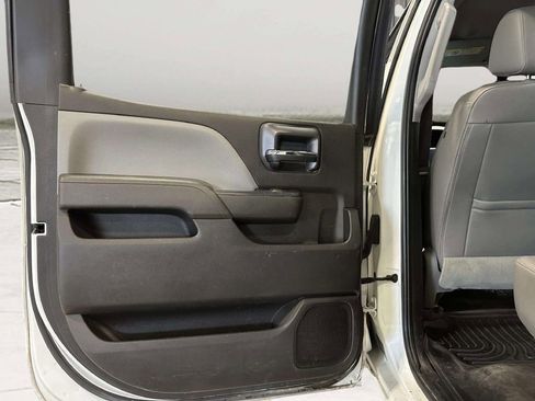 Used 2017 Chevrolet Silverado 2500 W/T AWD/4WD image 20