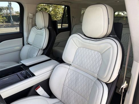 Used 2021 Lincoln Navigator L Black Label w/ Cargo Convenience Package image 24