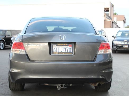 Used 2010 Honda Accord LX image 4