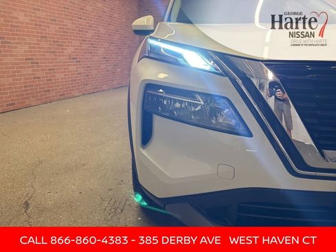 Certified 2023 Nissan Rogue SV image 37