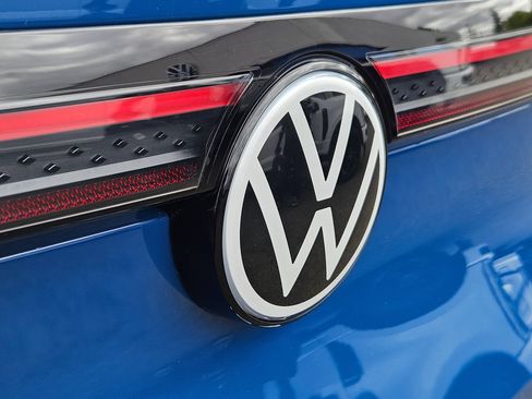 Used 2025 Volkswagen ID.4 Pro S RWD image 27