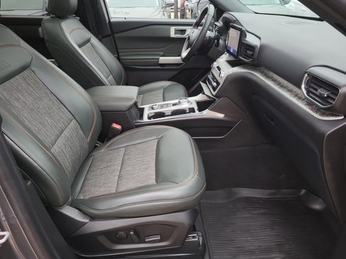 Used 2024 Ford Explorer Timberline w/ Timberline Technology Package AWD/4WD image 9
