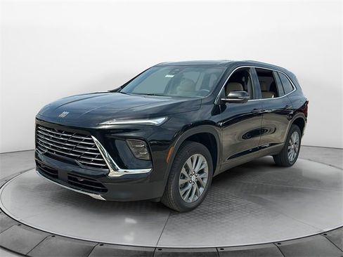 New 2025 Buick Enclave Preferred image 3