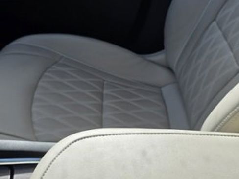 Used 2023 Buick Enclave Avenir w/ Avenir Technology Package image 26