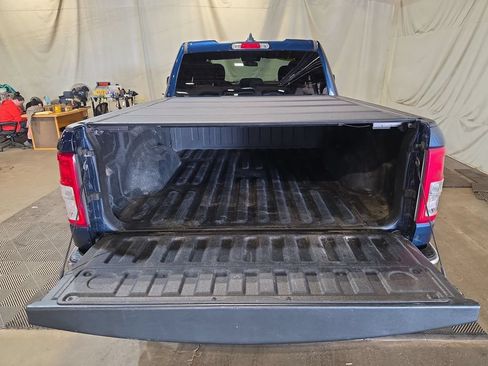 Used 2021 RAM 1500 Big Horn AWD/4WD image 19