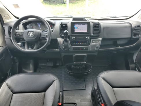 Used 2022 RAM ProMaster 2500 w/ Convenience Group image 16