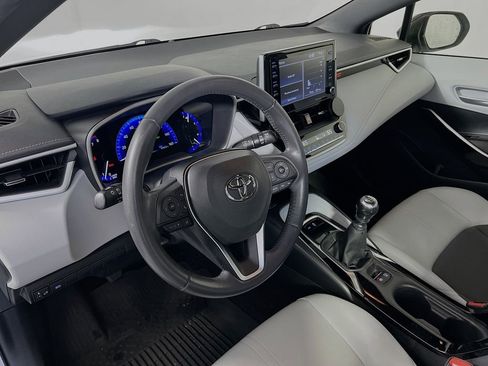 Used 2021 Toyota Corolla XSE FWD image 6