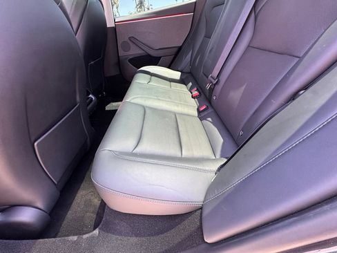 Used 2024 Tesla Model 3 Standard Range RWD image 33