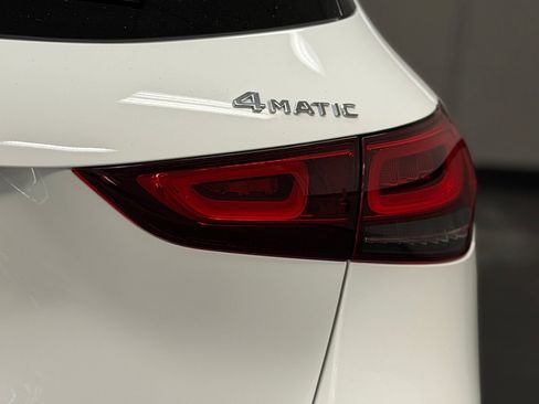 Used 2023 Mercedes-Benz GLA 250 4MATIC image 14