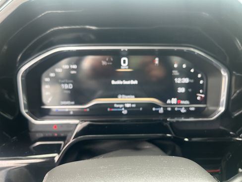 Used 2025 GMC Sierra 1500 SLT image 22