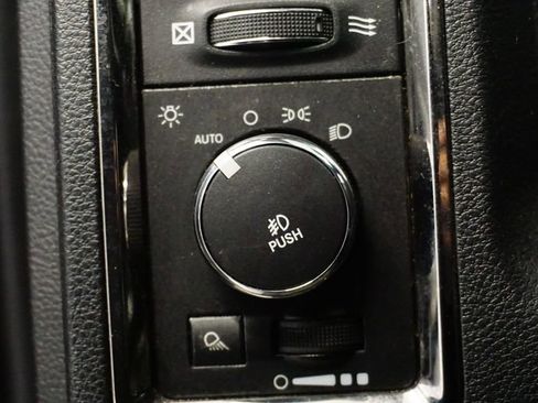 Used 2013 RAM 1500 Sport w/ Sport Premium Group image 25