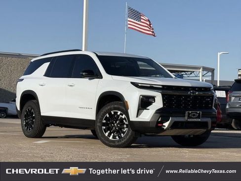 Certified 2026 Chevrolet Traverse Z71 w/ Driver Confidence Package image 2