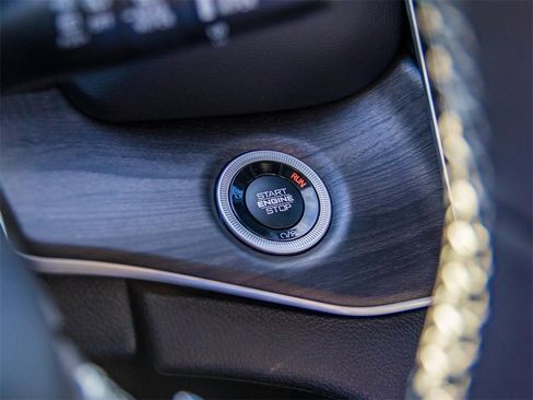 New 2025 Jeep Grand Cherokee Limited image 29