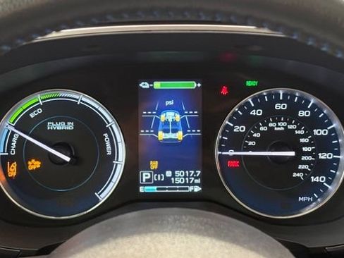 Used 2023 Subaru Crosstrek Hybrid w/ Moonroof Package w/Navigation AWD/4WD image 31