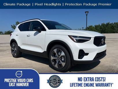 New 2026 Volvo XC40 B5 Plus w/ Protection Package Premier