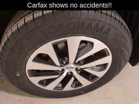 Used 2023 Subaru Outback Premium image 2