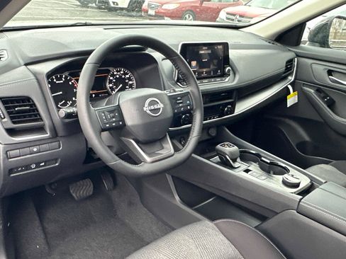 New 2026 Nissan Rogue SV AWD/4WD image 28