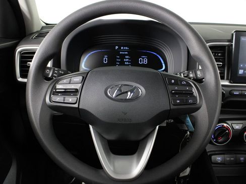 Used 2026 Hyundai Venue SE image 22
