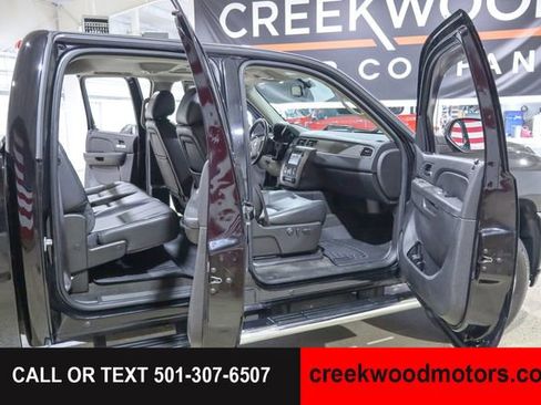 Used 2014 Chevrolet Silverado 2500 LTZ w/ LTZ Plus Package AWD/4WD image 38