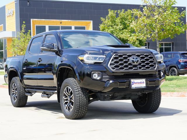 Used 2023 Toyota Tacoma TRD Sport w/ Technology Package AWD/4WD image 4