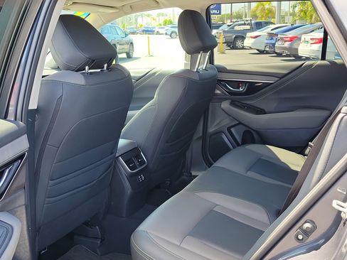 Certified 2023 Subaru Outback Onyx Edition AWD/4WD image 14