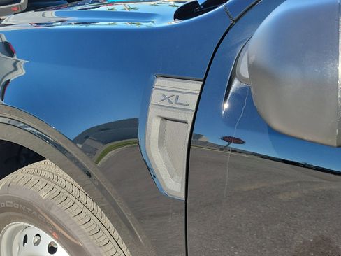 New 2026 Ford Maverick XL image 6