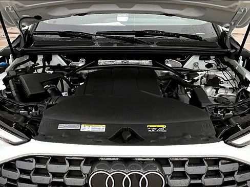 New 2025 Audi Q5 Premium image 11