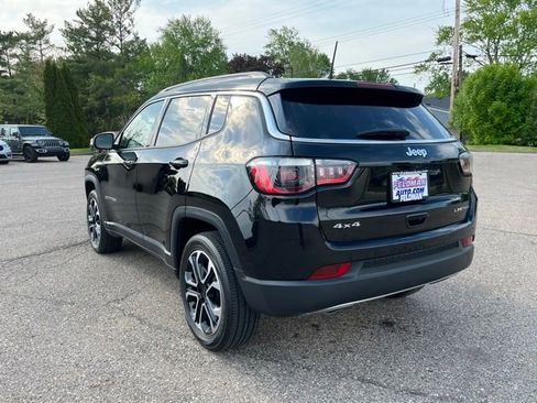 Used 2023 Jeep Compass Limited AWD/4WD image 3