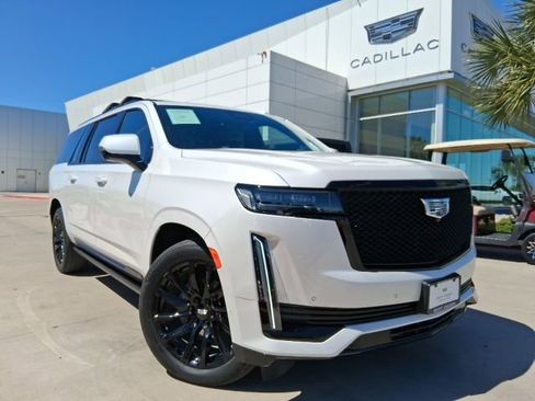 Used 2023 Cadillac Escalade ESV Sport Platinum w/ LPO, ONYX Package AWD/4WD image 1