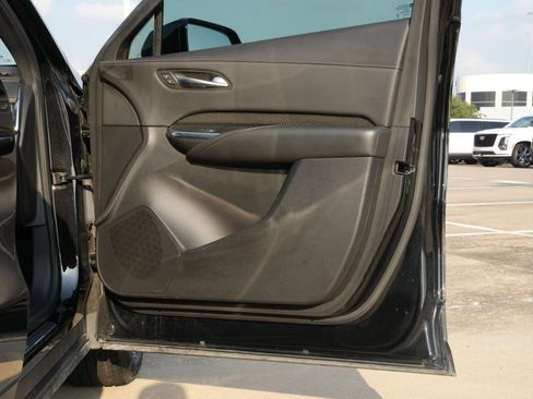 Used 2022 Cadillac XT4 Sport FWD image 25