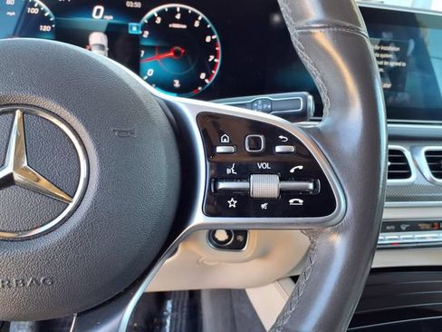 Used 2020 Mercedes-Benz GLE 350 4MATIC w/ Premium Package image 12