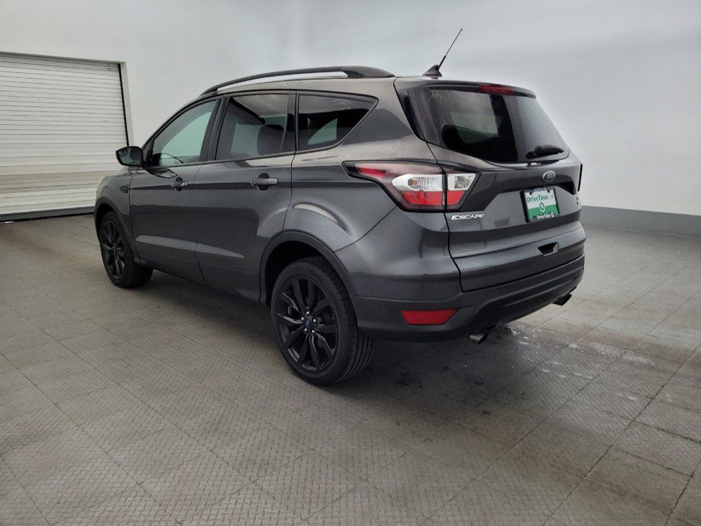 Used 2018 Ford Escape SE w/ SE Sport Appearance Package FWD image 5