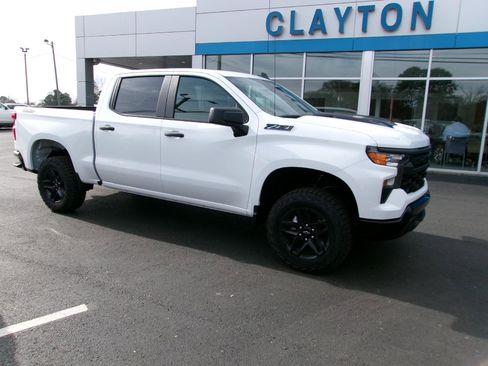 New 2026 Chevrolet Silverado 1500 Custom Trail Boss w/ Dark Appearance Package AWD/4WD image 10