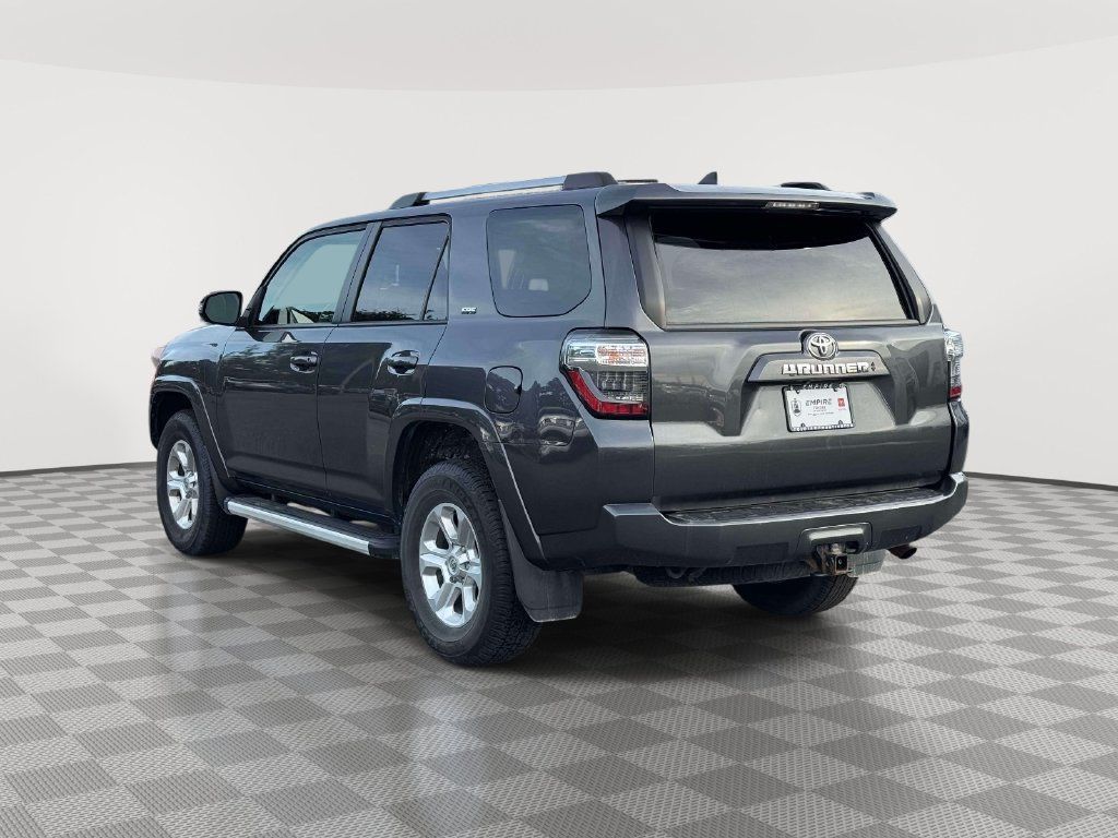 Used 2023 Toyota 4Runner SR5 Premium w/ Moonroof Package AWD/4WD image 5