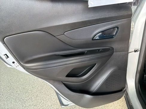 Used 2021 Buick Encore Preferred w/ Safety Package II image 24