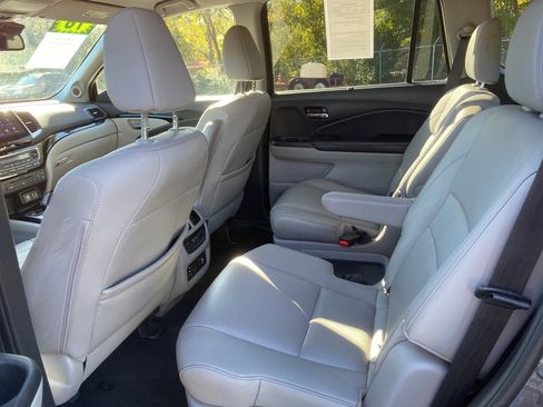 Used 2016 Honda Pilot Elite image 15