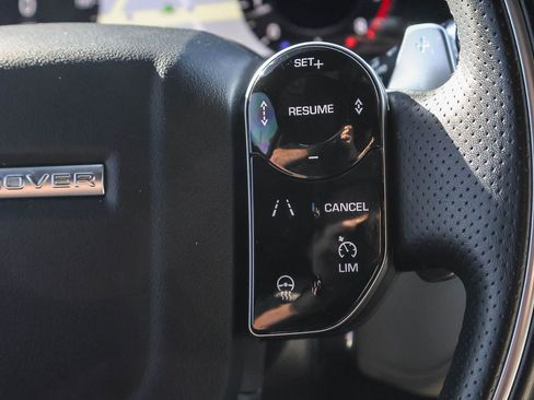 Used 2019 Land Rover Range Rover Sport SE AWD/4WD image 36