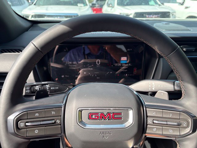New 2027 GMC Terrain AT4 w/ Technology Package II AWD/4WD image 12
