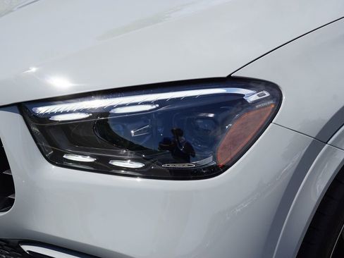 New 2026 Mercedes-Benz GLE 63 AMG S image 12