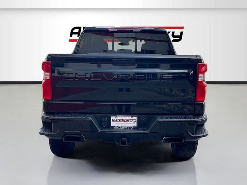 Used 2025 Chevrolet Silverado 1500 RST w/ Dark Appearance Package AWD/4WD image 6