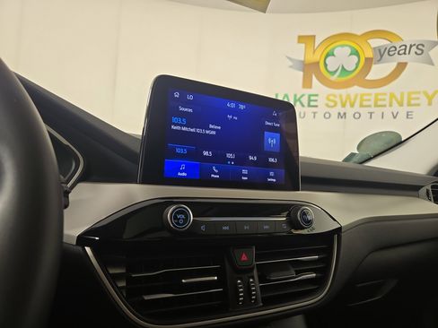 Used 2022 Ford Escape SE w/ Cold Weather Package image 20